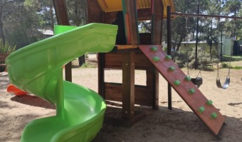 LA MUNICIPALIDAD DE VILLA GESELL FINALIZ� LA PUESTA EN VALOR DE LA PLAZA DE MAR AZUL